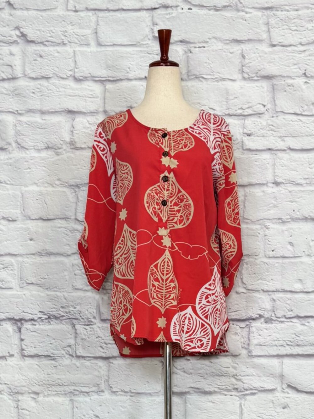 Manuheali'i Vermilion Abstract Print Blouse